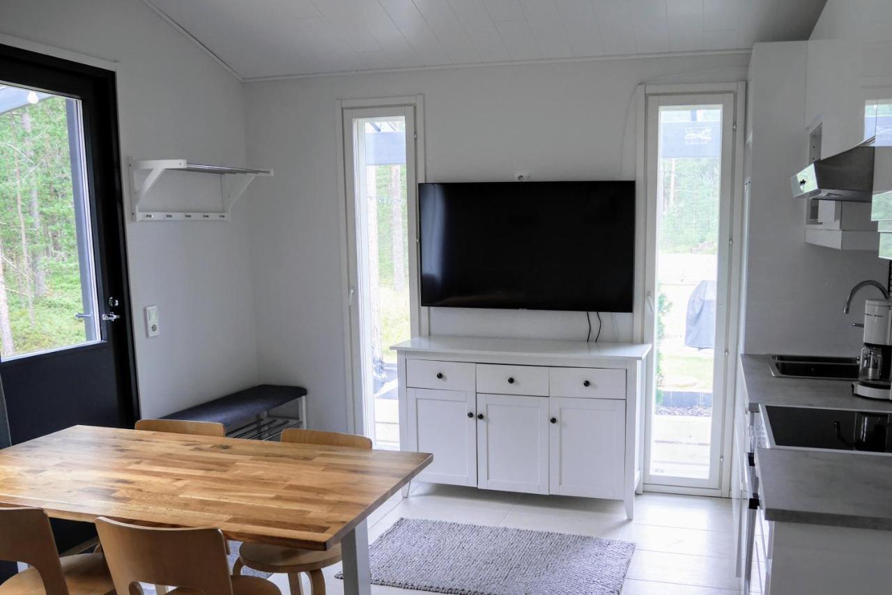 Cozy 4 Person Guesthouse On Quiet Residential Area Oulu Extérieur photo